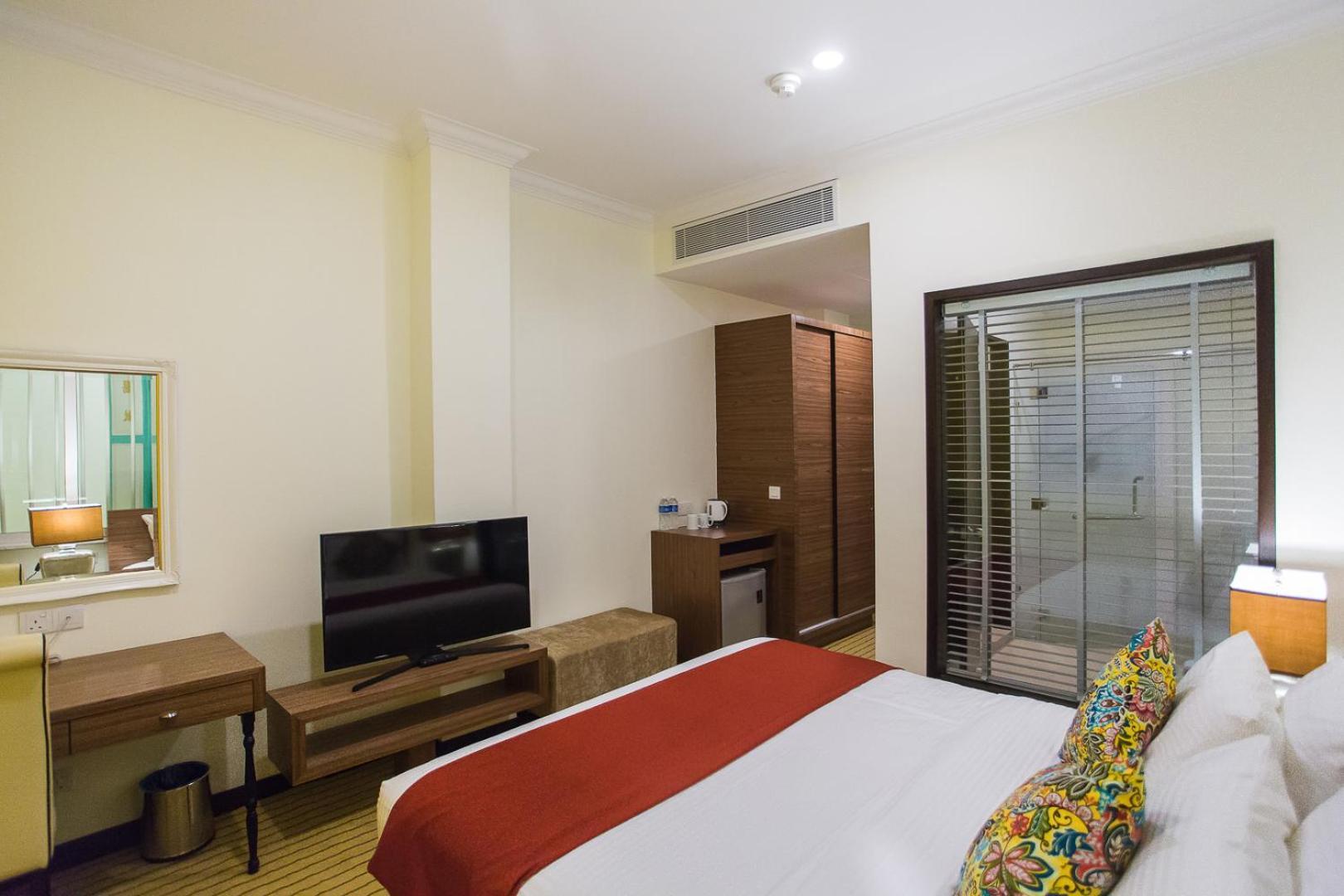 Hotel Aava 3*
